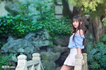 秘密的镜中故事完整版